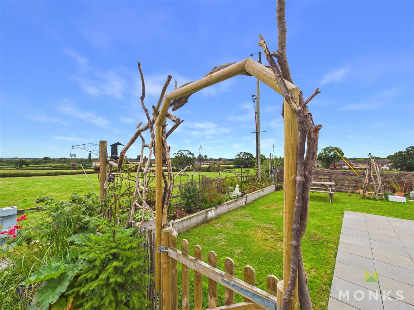 2 The Woodlands, Oswestry, SY10 7RD For Sale